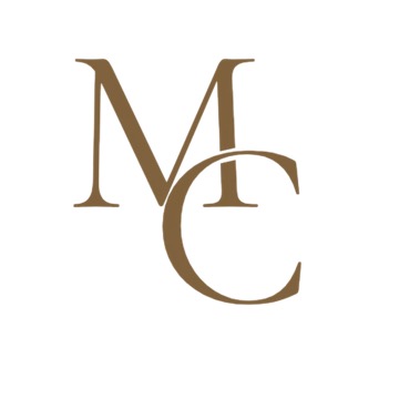 MERA Cosmetics by Viviane Rovito Logo